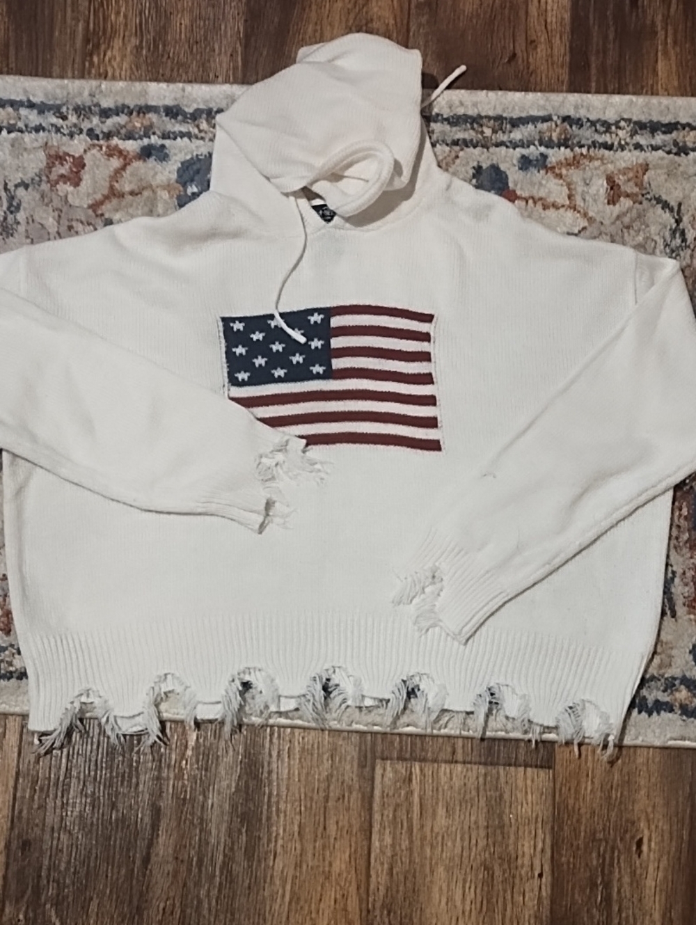 White Hooded Sweatshirt with Flag Motif Oversized, Cropped, Medium.